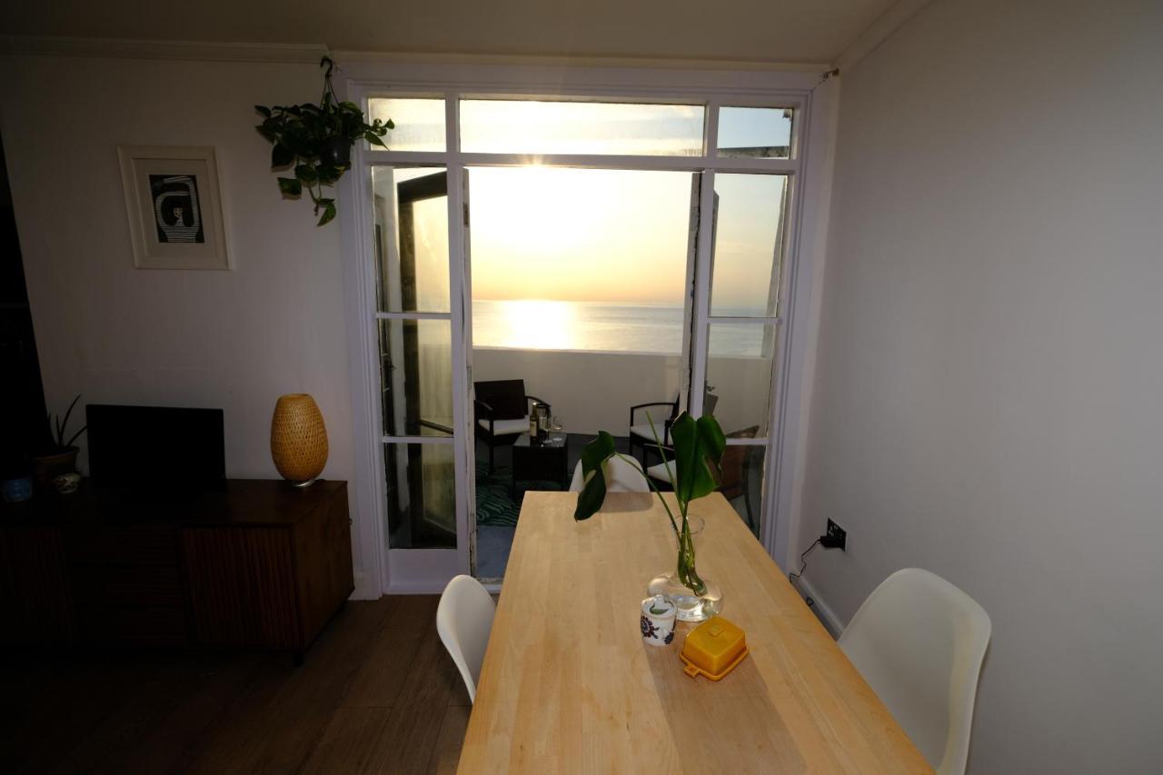 Balcony View Sunsets On Margate Seafront Exterior photo